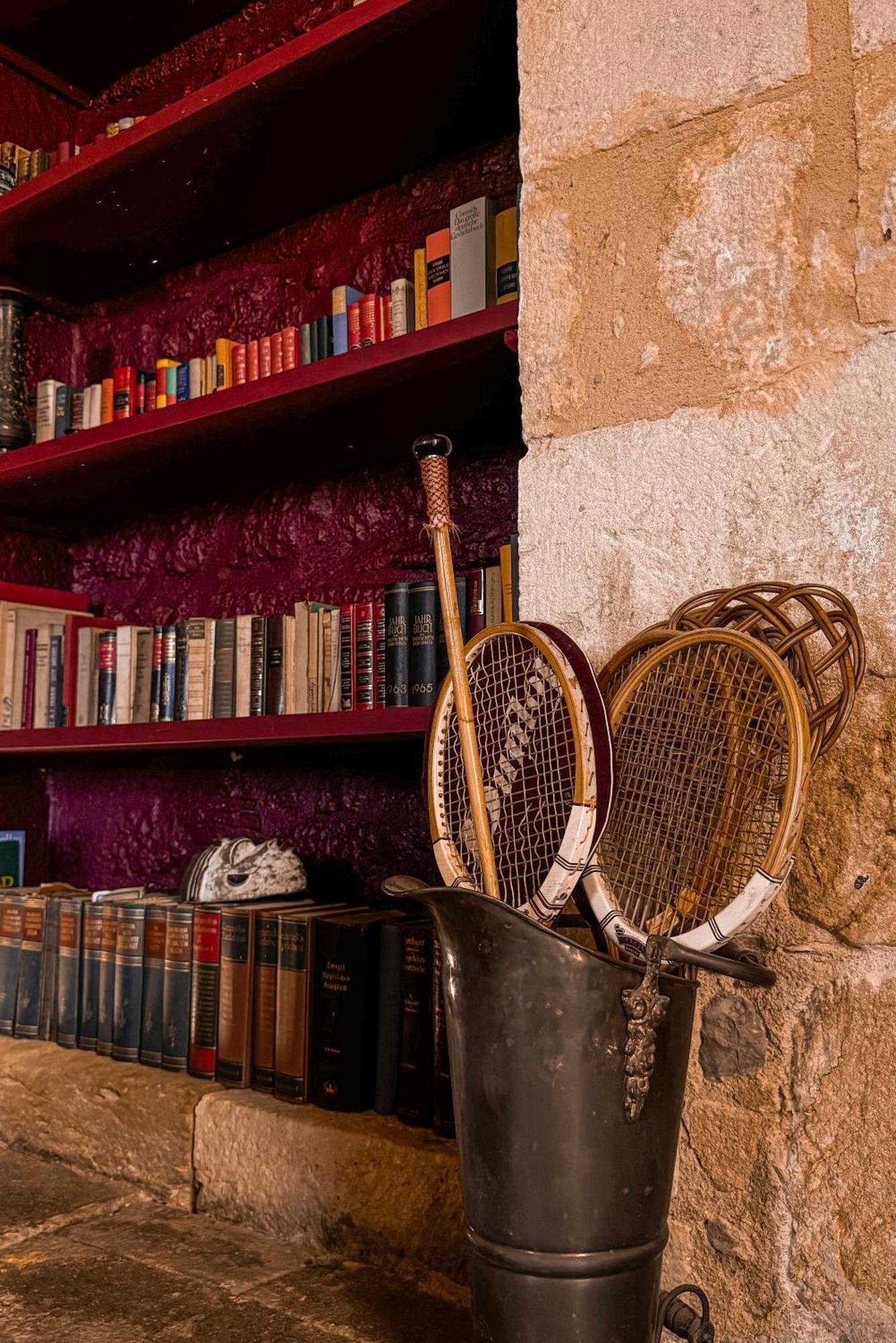 Chateau La Gineste - Castle And Vineyard Lodge